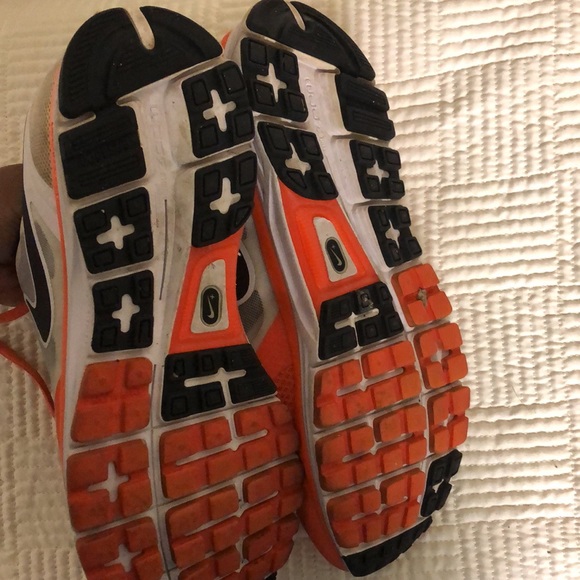 Nike - Picture 6 of 7